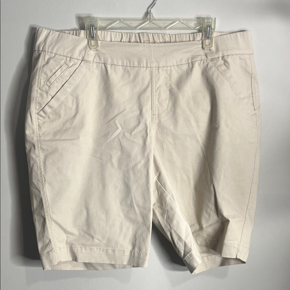 Jag Jeans Women's Light Tan Bermuda Shorts